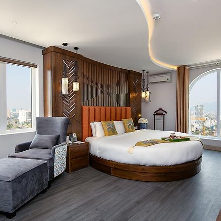 Tgt Beach Hotel Дананг Екстер'єр фото