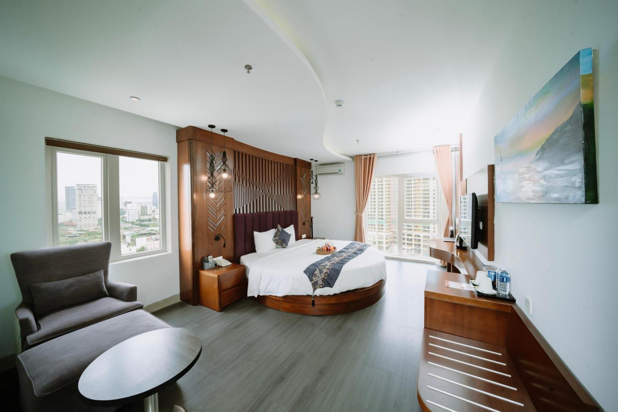 Tgt Beach Hotel Дананг Екстер'єр фото