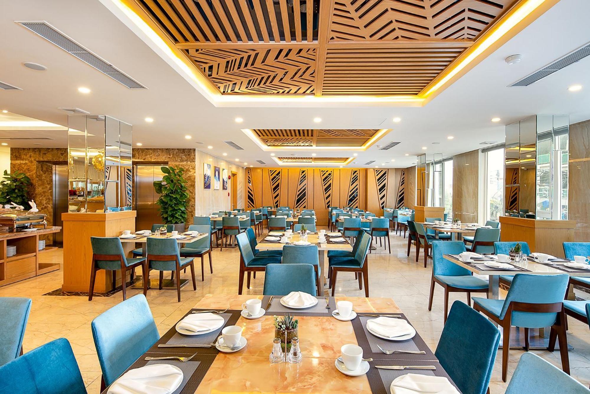 Tgt Beach Hotel Дананг Екстер'єр фото