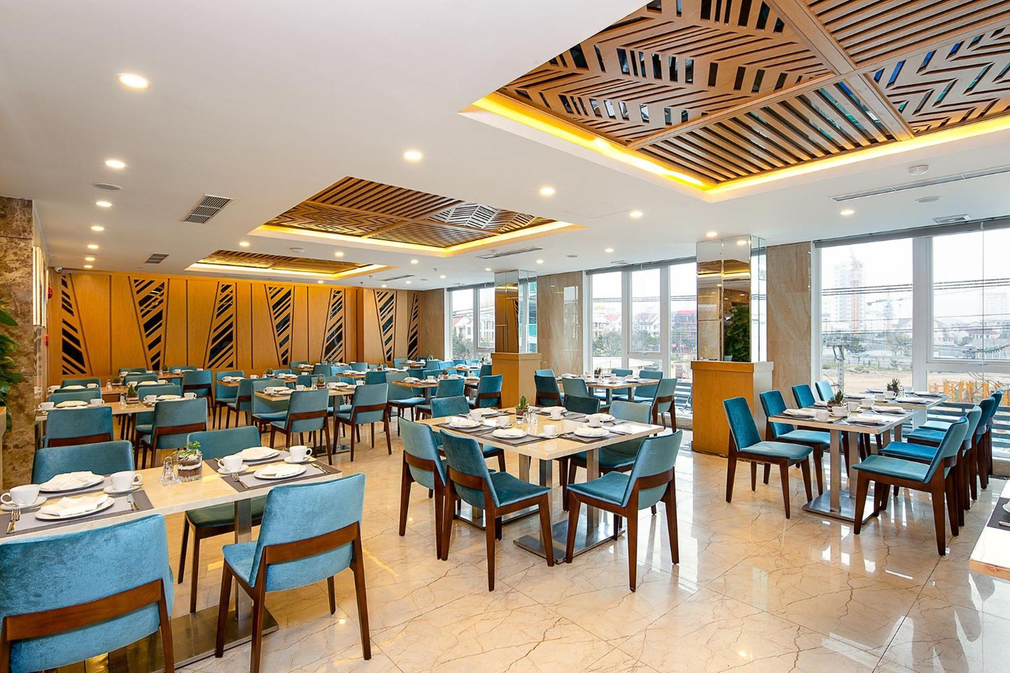 Tgt Beach Hotel Дананг Екстер'єр фото